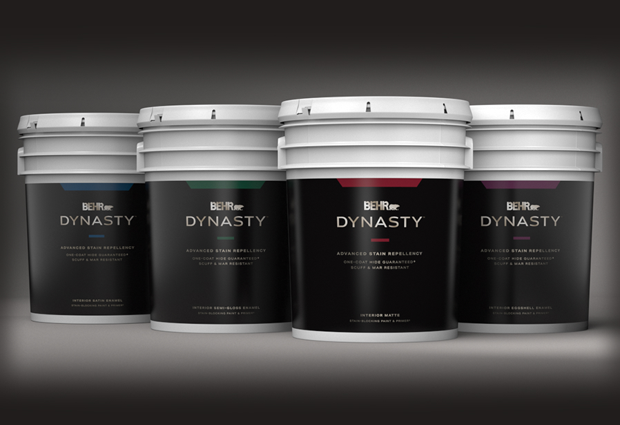 Image of a 5 gallon can shot of BEHR DYNASTY interior products